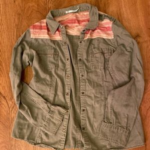Women’s long sleeve button down